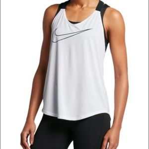 Nike Women’s Tank